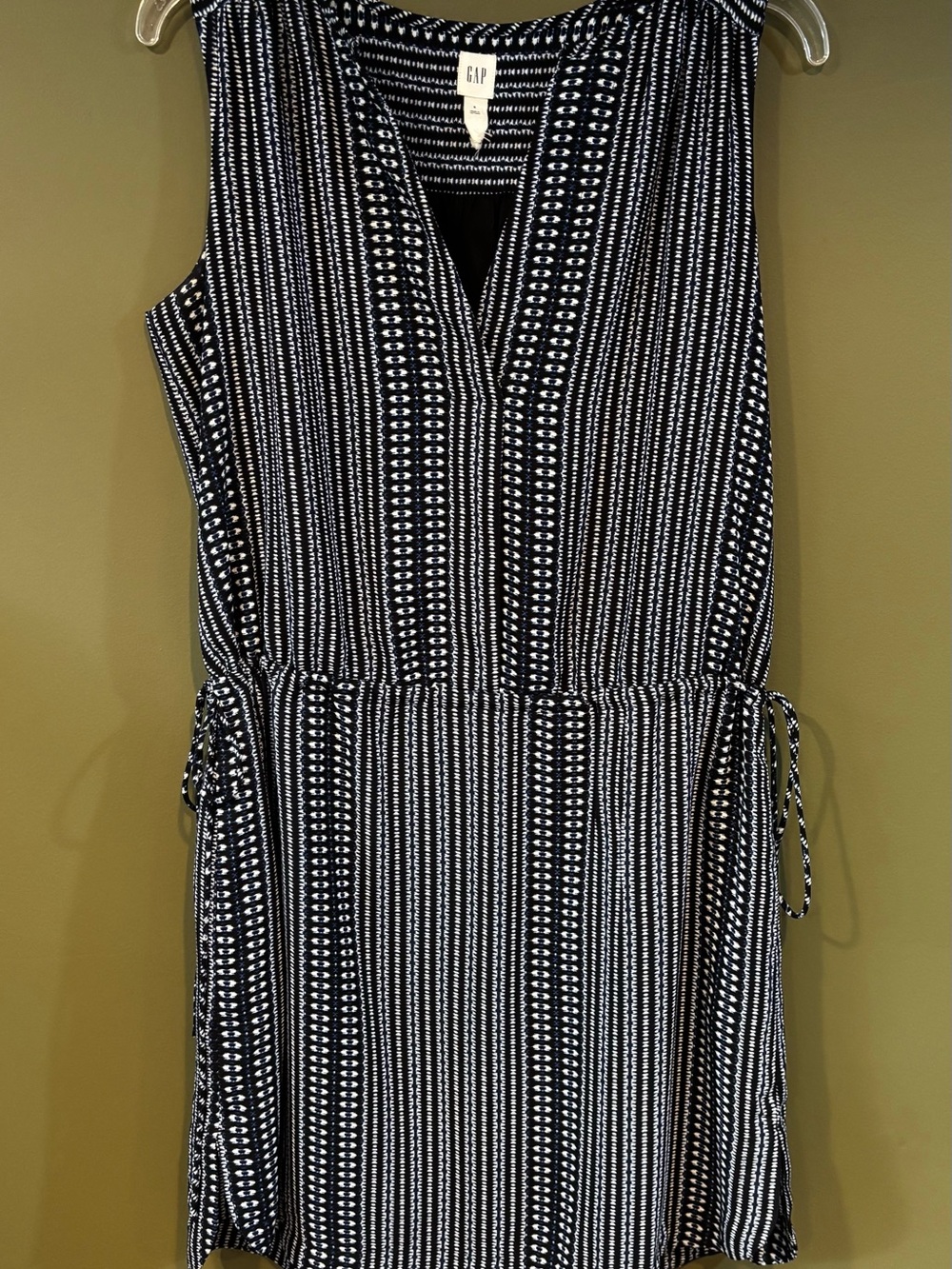 GAP Sleeveless V-Neck Mini Dress